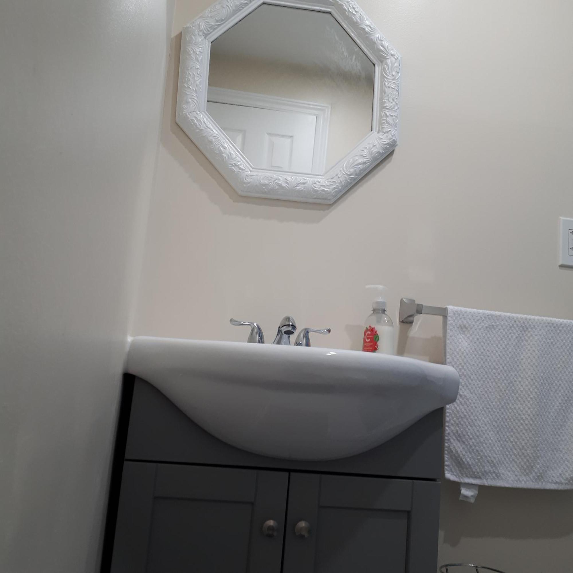 In Beacon Hill Hotel Отава Екстериор снимка